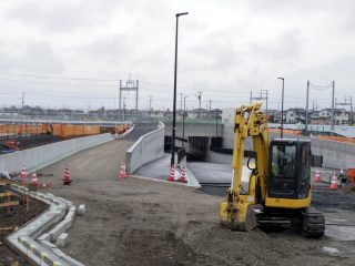岡野町の佐野線アンダーパス工事の進捗状況
