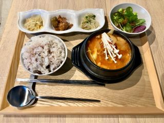 女性に人気！韓国家庭料理のお店『やなぎ食堂』